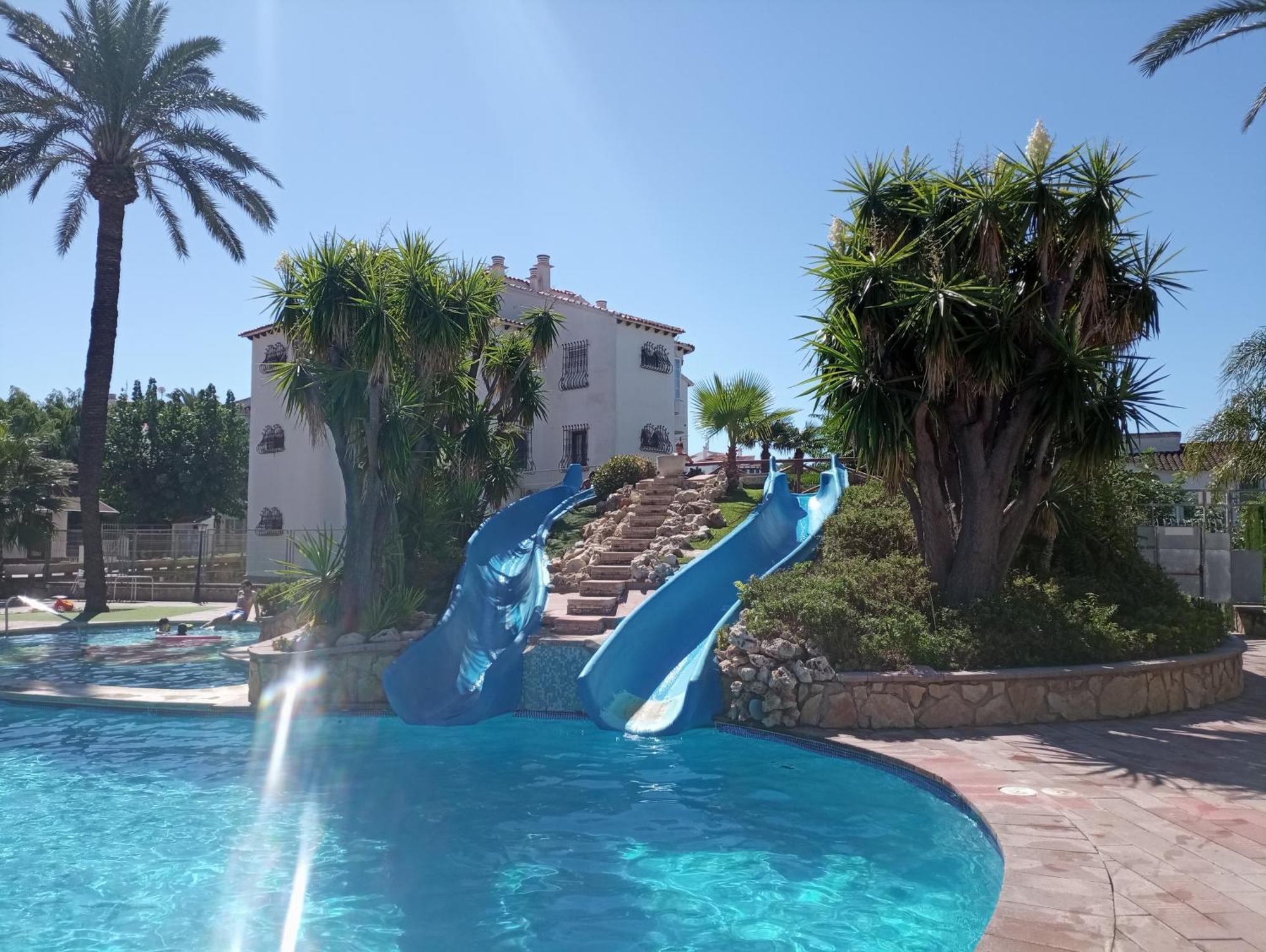 Alojamiento Con Piscina Y Chiringuito Дения Экстерьер фото